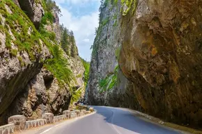 Tîrgu Neamţ - Cheile Bicazului - Piatra Neamţ - Iași