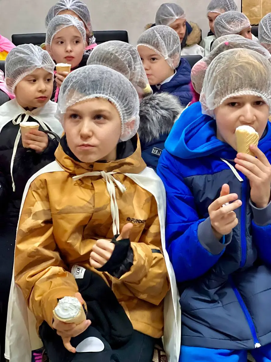 Excursie la Fabrica de înghețate "Amir"