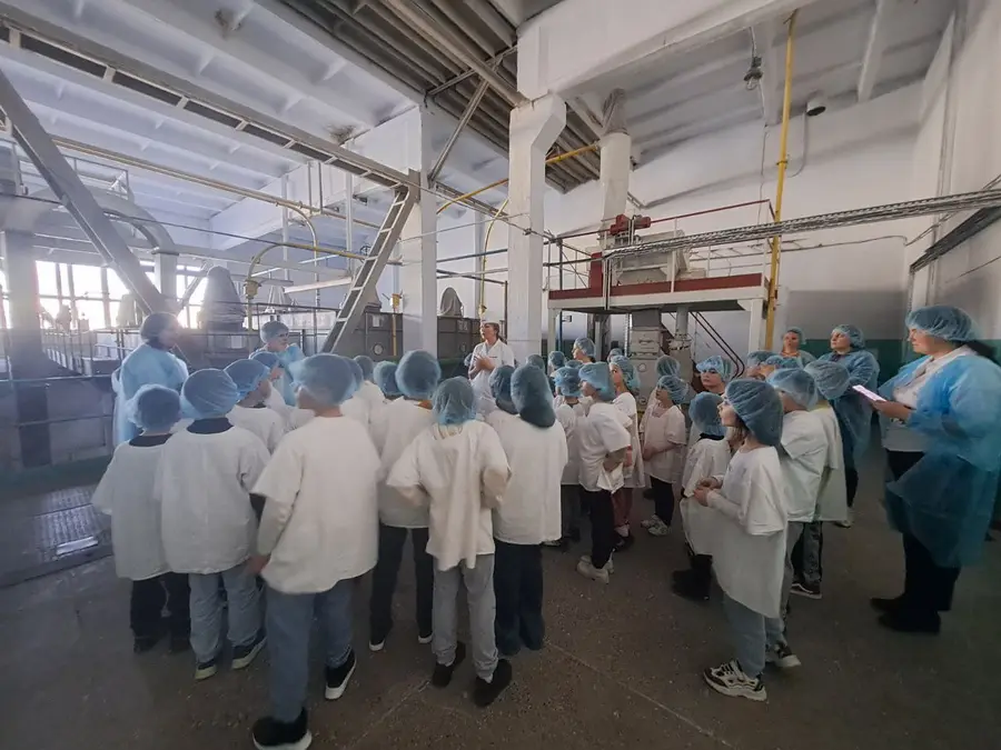 Excursie la Fabrica Franzeluța